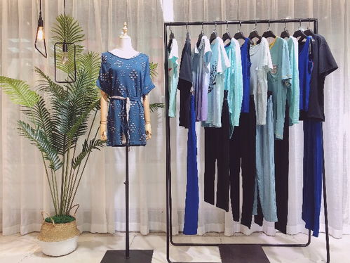 簡(jiǎn)約新品便宜純棉連衣裙 精品折扣尾貨批發(fā)指南